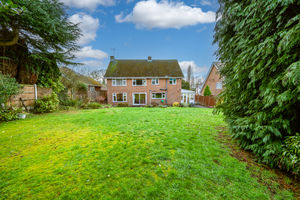 REAR GARDEN- click for photo gallery